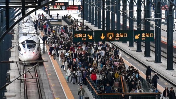 10大配资公司 全国铁路旅客发送量连续3天同比增幅超10%，今日预计发送1800万人次